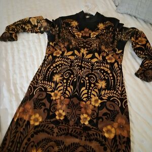 Elegant Floral Long Sleeve Dress in Black and Brown